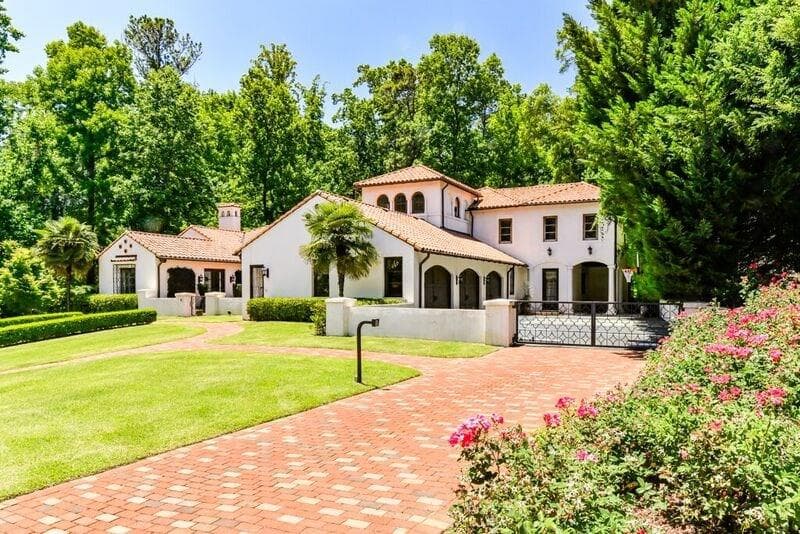 6 bedroom, 11,210 sq ft single family residence sold at 1750 Merton Road, Atlanta, GA 30306