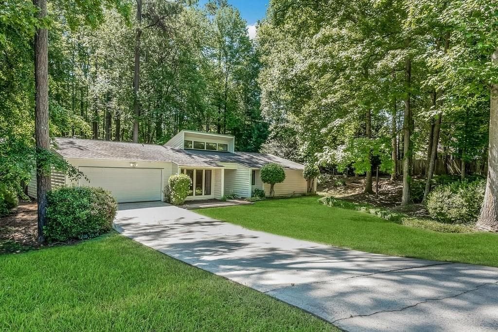 2826 Calico Court, Marietta, GA 30062 — most recent listing photo