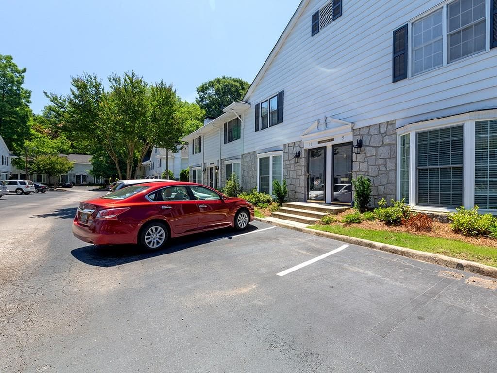 2 bedroom, 1,108 sq ft townhouse sold at 136 Peachtree Memorial Drive #MA9, Atlanta, GA 30309