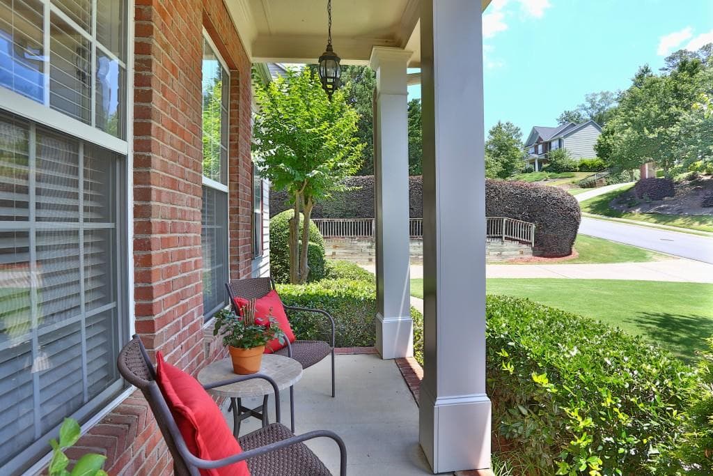 4 bedroom, 2,248 sq ft single family residence sold at 4965 Luke Drive, Cumming, GA 30040