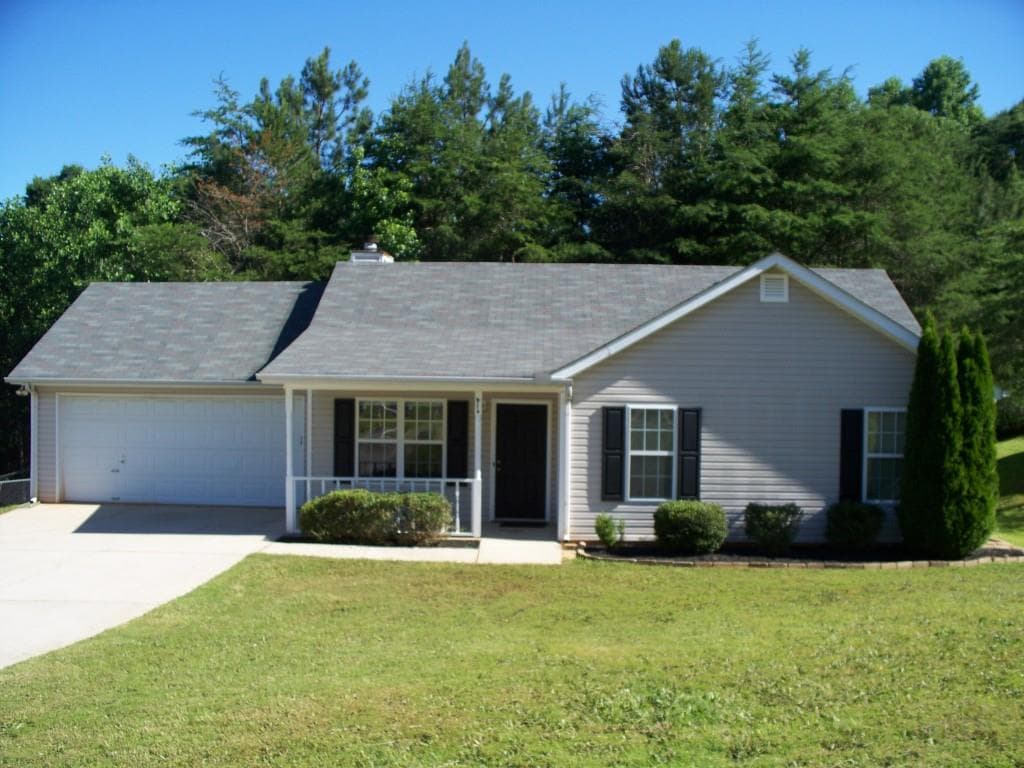 2810 Glendale Drive, Gainesville, GA 30507 — most recent listing photo