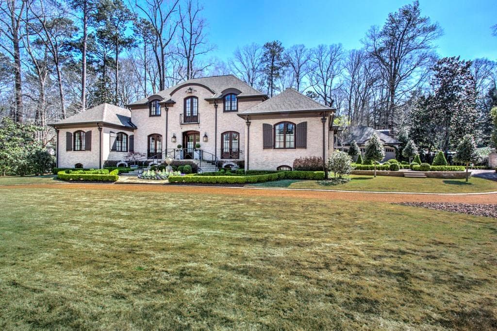 3758 Haddon Hall Road, Atlanta, GA 30327 — most recent listing photo
