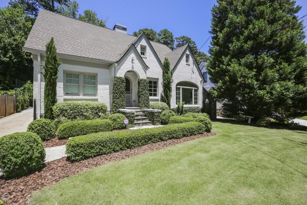 5 bedroom single family residence sold at 1170 Cumberland Road, Atlanta, GA 30306