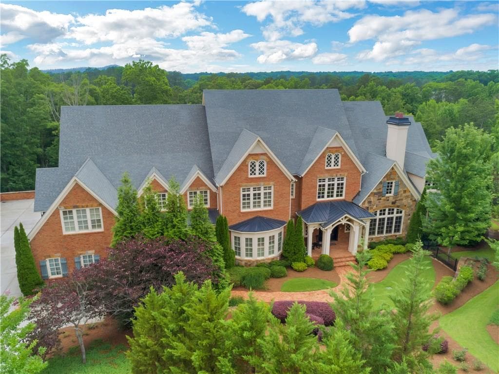 5040 Heatherwood Court, Roswell, GA 30075 — most recent listing photo