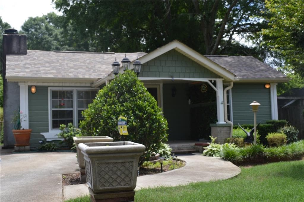 2 bedroom single family residence sold at 145 New Street, Buford, GA 30518