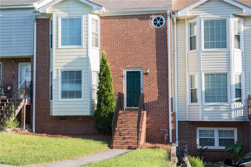 153 Brighton Court, Marietta, GA 30064 — most recent listing photo