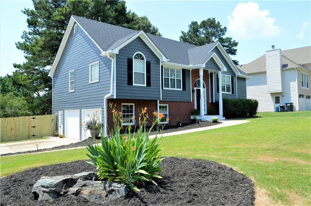 2027 Spicers Lane, Woodstock, GA 30189 — most recent listing photo