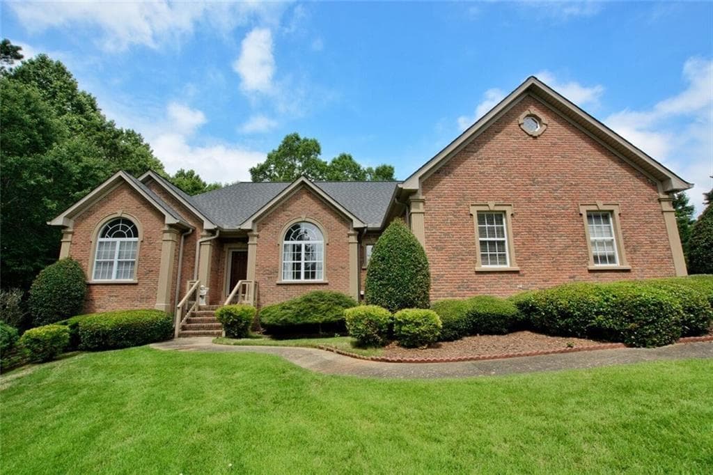 3 bedroom, 1,959 sq ft single family residence sold at 4201 Chapel Hill Road, Douglasville, GA 30135