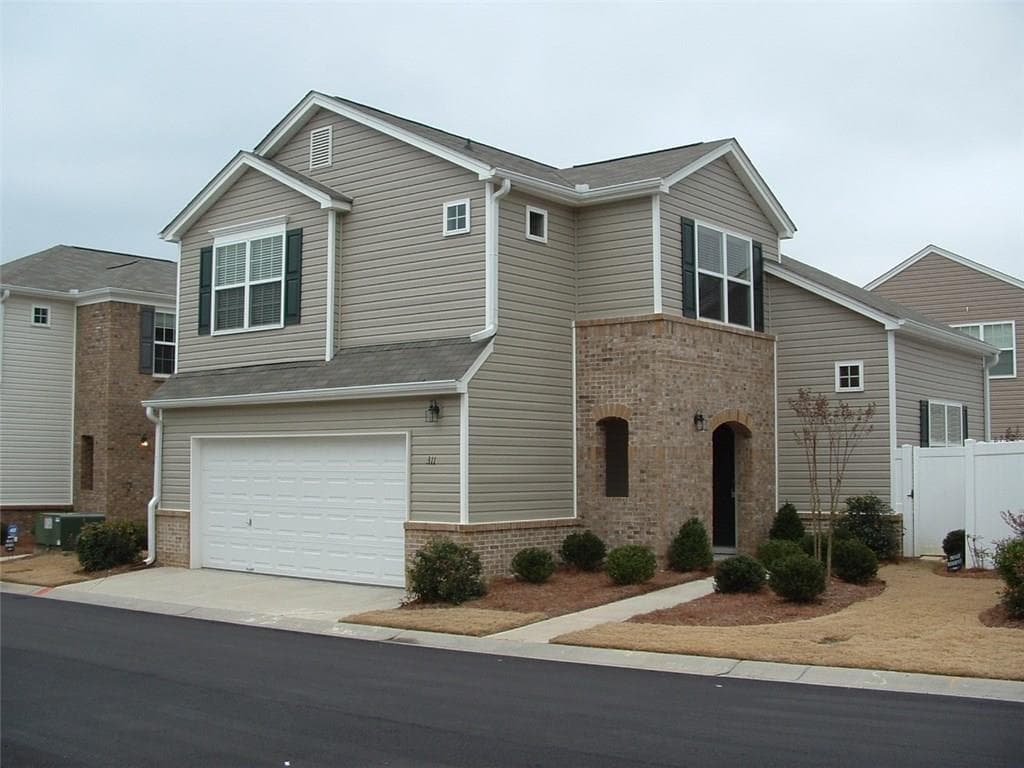 311 Hiawassee Drive, Woodstock, GA 30188 — most recent listing photo