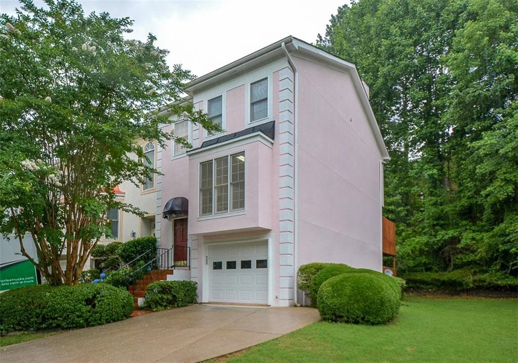 3 bedroom, 2,012 sq ft townhouse sold at 3914 Meeting Street, Duluth, GA 30096