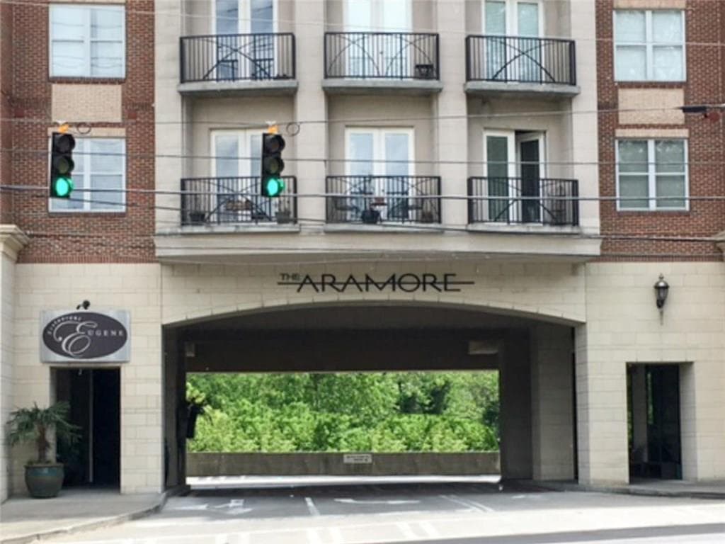 2255 Peachtree Road 725, Atlanta, GA 30309 — most recent listing photo