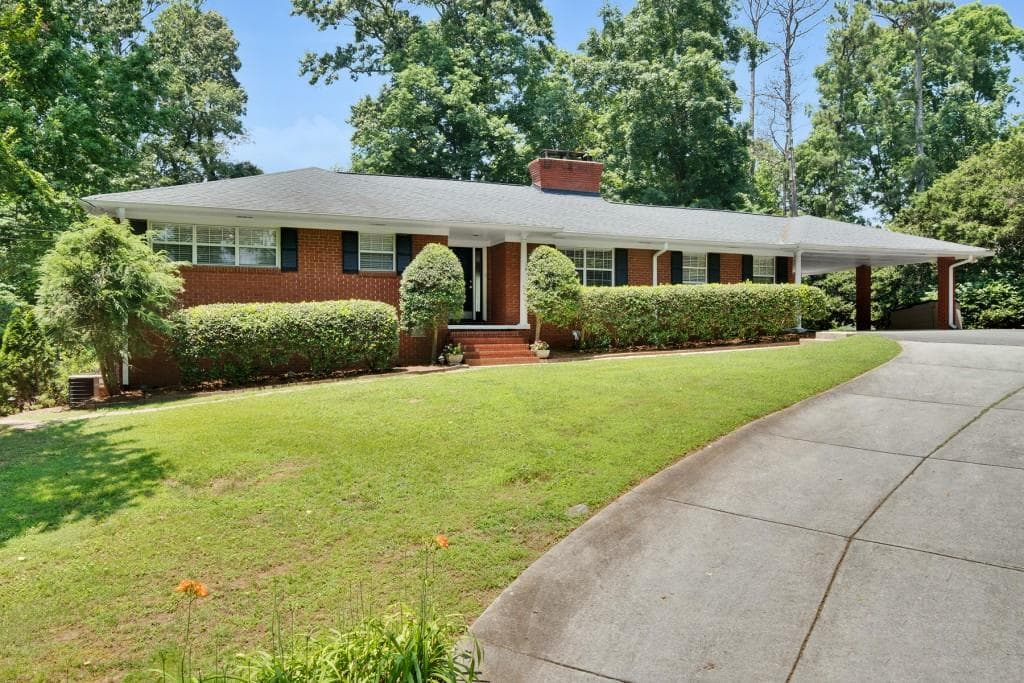 6678 Brandon Mill Road, Sandy Springs, GA 30328 — most recent listing photo