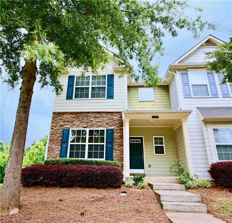 2699 Cedar Drive, Lawrenceville, GA 30043 — most recent listing photo