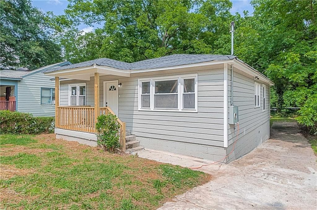 2 bedroom, 1,088 sq ft single family residence sold at 1266 Eason Street, Atlanta, GA 30314