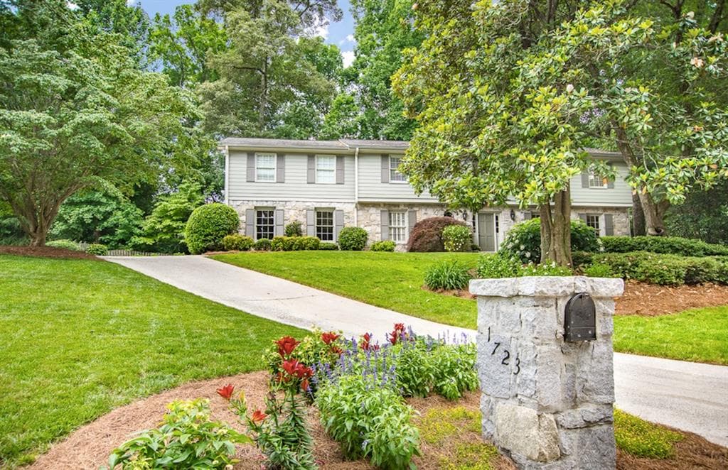 1723 Wilder Court, Dunwoody, GA 30338 — most recent listing photo