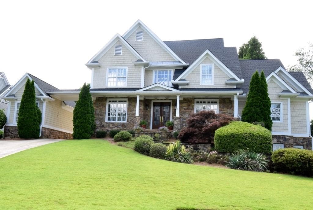 6 bedroom, 7,142 sq ft single family residence sold at 243 Powers Cove, Marietta, GA 30067