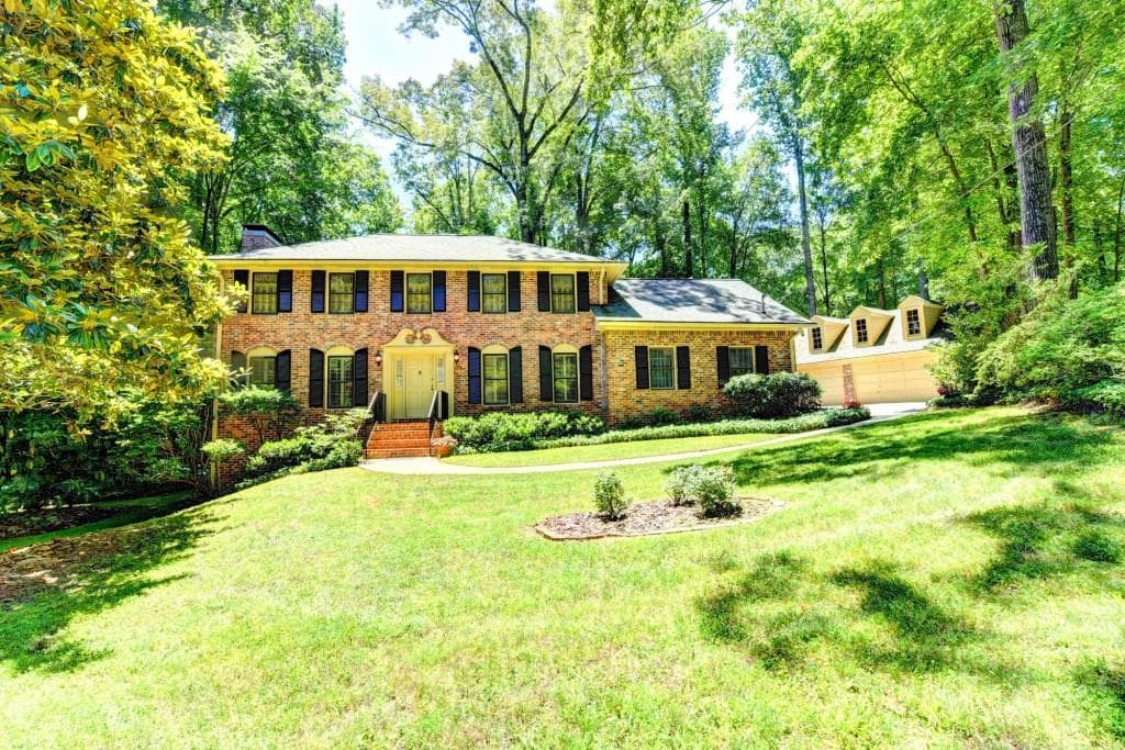 5515 Whitewood Court, Dunwoody, GA 30338 — most recent listing photo