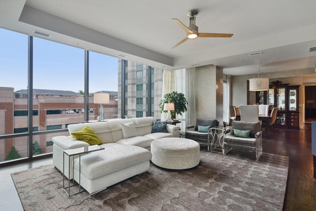 867 Peachtree Street 403, Atlanta, GA 30308 — most recent listing photo