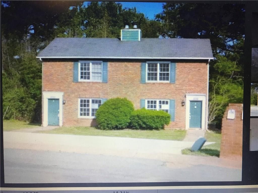 duplex sold at 5292 Stonebush Terrace, Stone Mountain, GA 30083