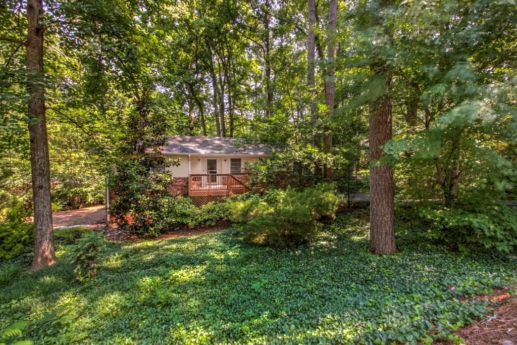 2 bedroom, 1,211 sq ft single family residence sold at 58 Spruell Springs Road, Atlanta, GA 30342