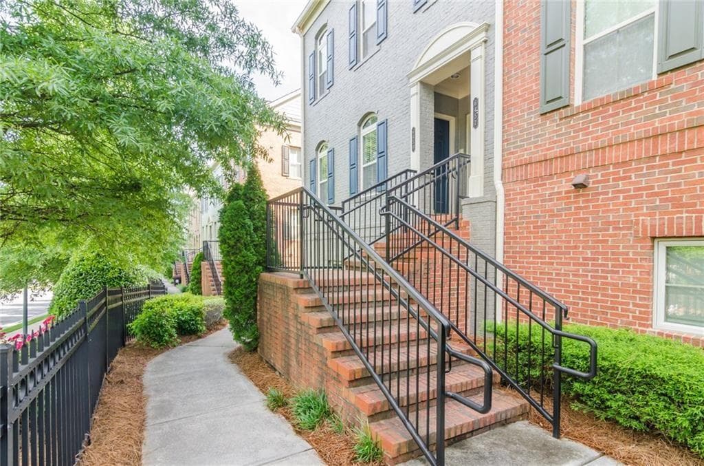 6452 Chariot Street 12, Sandy Springs, GA 30328 — most recent listing photo