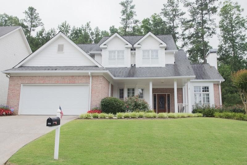560 Oak Alley Way, Alpharetta, GA 30022 — most recent listing photo