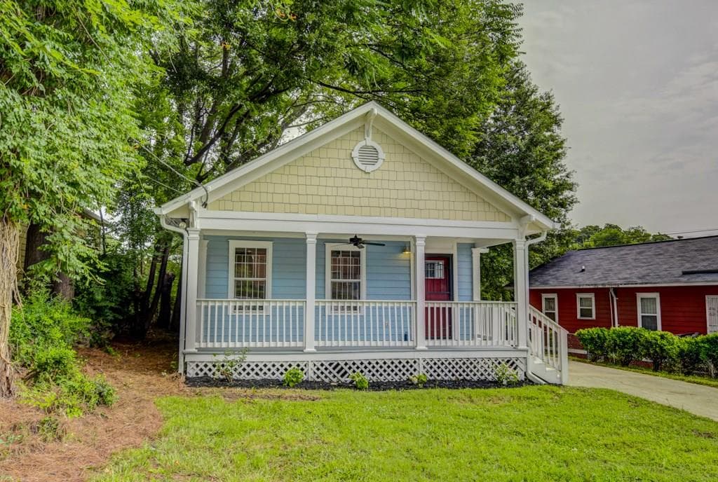 3 bedroom, 1,350 sq ft single family residence sold at 187 Hendrix Avenue, Atlanta, GA 30315