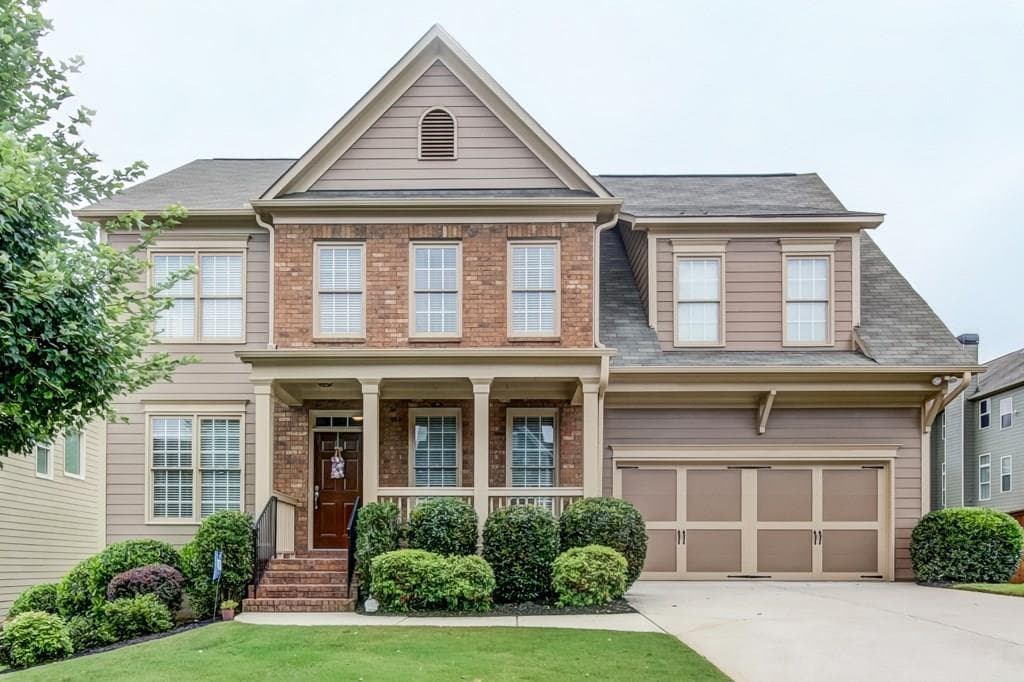 5 bedroom, 4,200 sq ft single family residence sold at 655 Wexford Court, Acworth, GA 30102