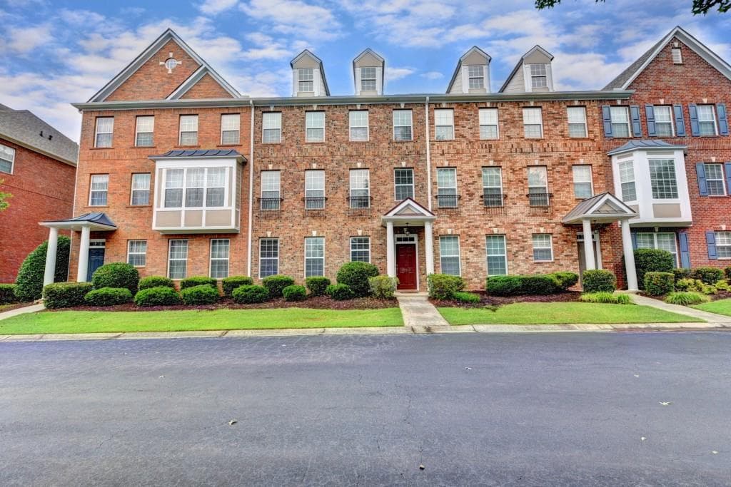 10517 Holliwell Court, Johns Creek, GA 30097 — most recent listing photo
