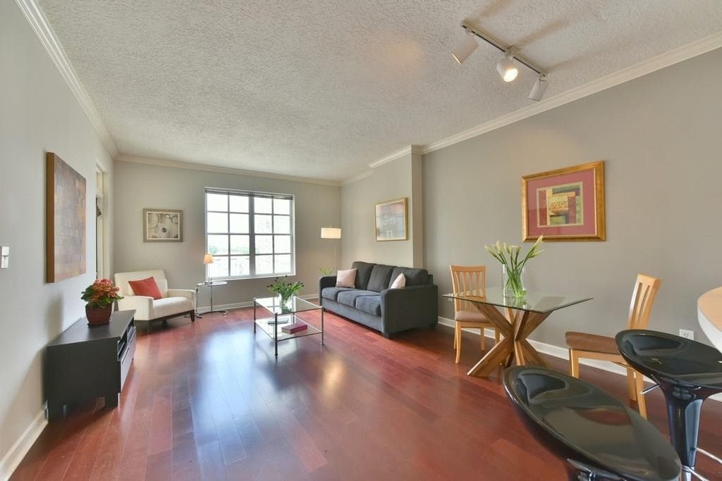 1 bedroom, 764 sq ft condominium sold at 1101 JUNIPER Street 814, Atlanta, GA 30309