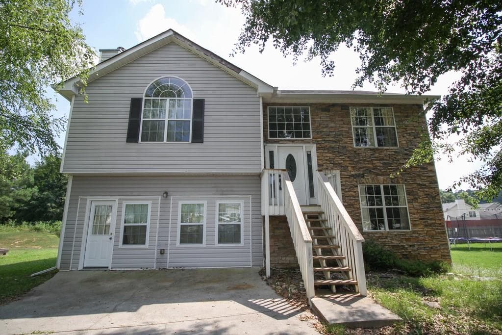 4575 Millenium View Court, Snellville, GA 30039 — most recent listing photo