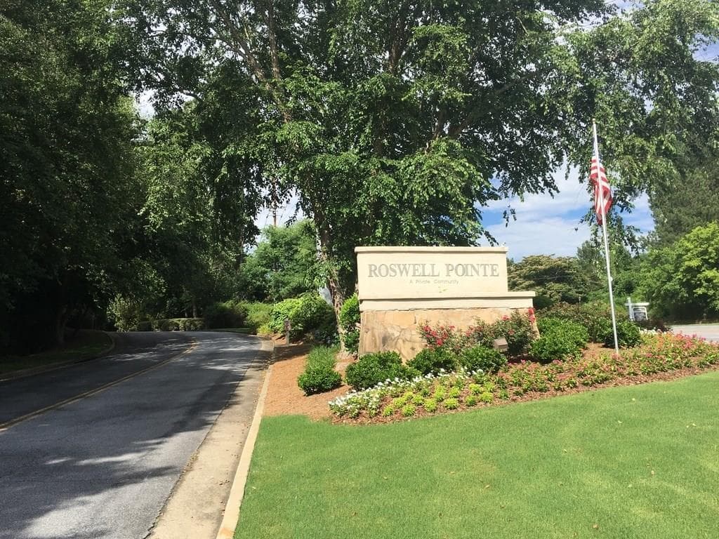2 bedroom, 1,263 sq ft condominium sold at 3406 LAKE POINTE Circle, Roswell, GA 30075