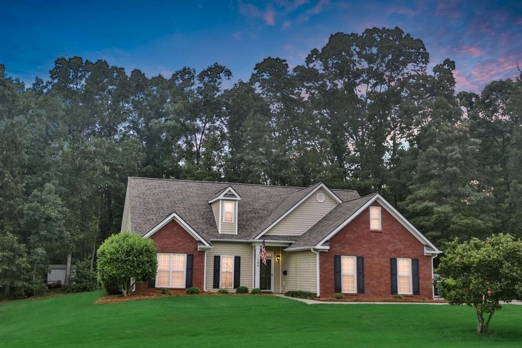 168 Old Stonewall Drive, Locust Grove, GA 30248 — most recent listing photo