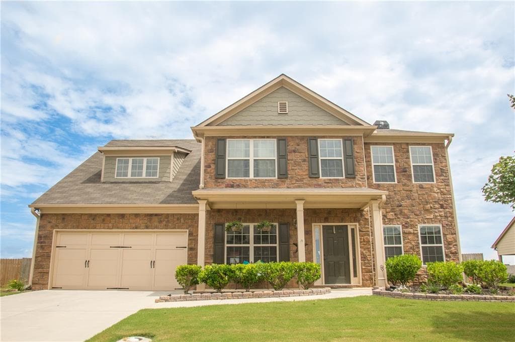 4 bedroom, 3,051 sq ft single family residence sold at 1903 Henderson Falls Way, Braselton, GA 30517