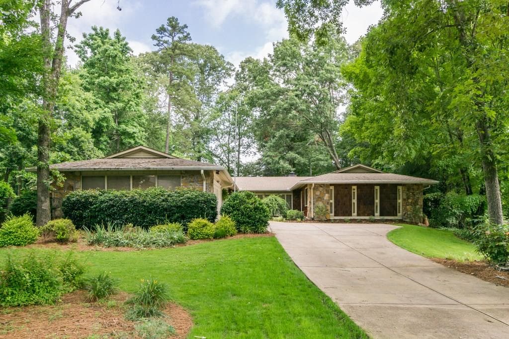 3137 Greenfield Drive, Marietta, GA 30068 — most recent listing photo