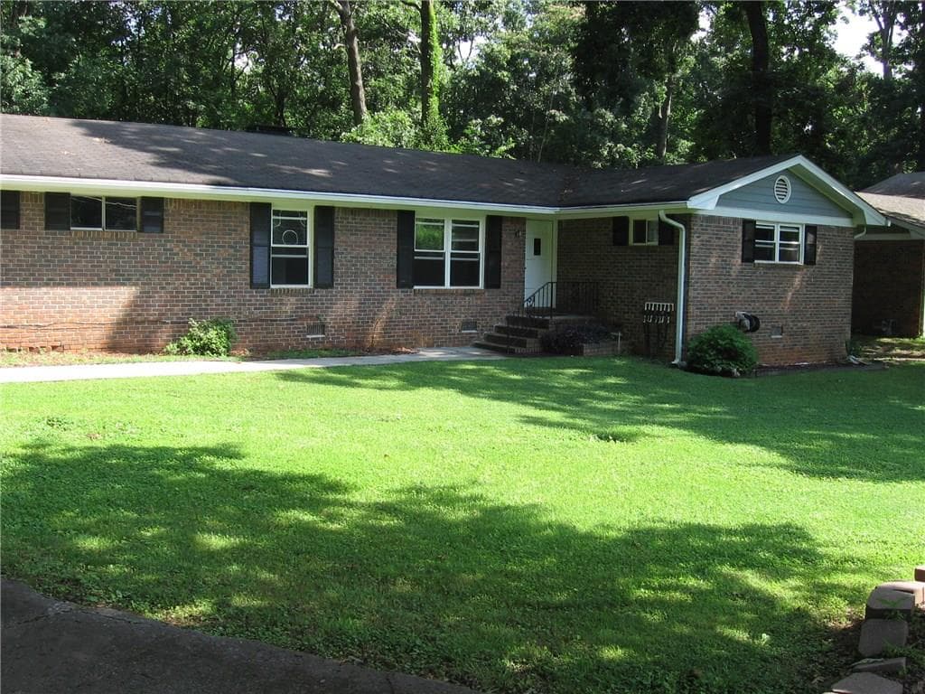 1806 Dogwood Court, Snellville, GA 30078 — most recent listing photo