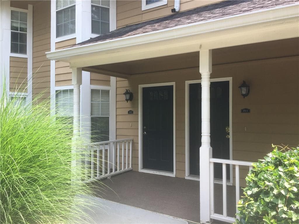 4060 RIVERLOOK Parkway 103, Marietta, GA 30067 — most recent listing photo