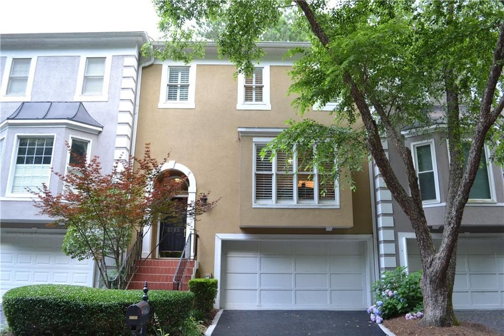 8790 Niblic Drive, Alpharetta, GA 30022 — most recent listing photo