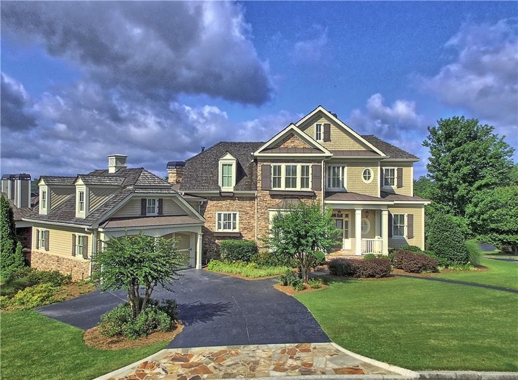 4 bedroom, 5,111 sq ft single family residence sold at 87 Blue Heron Bluff, Dawsonville, GA 30534