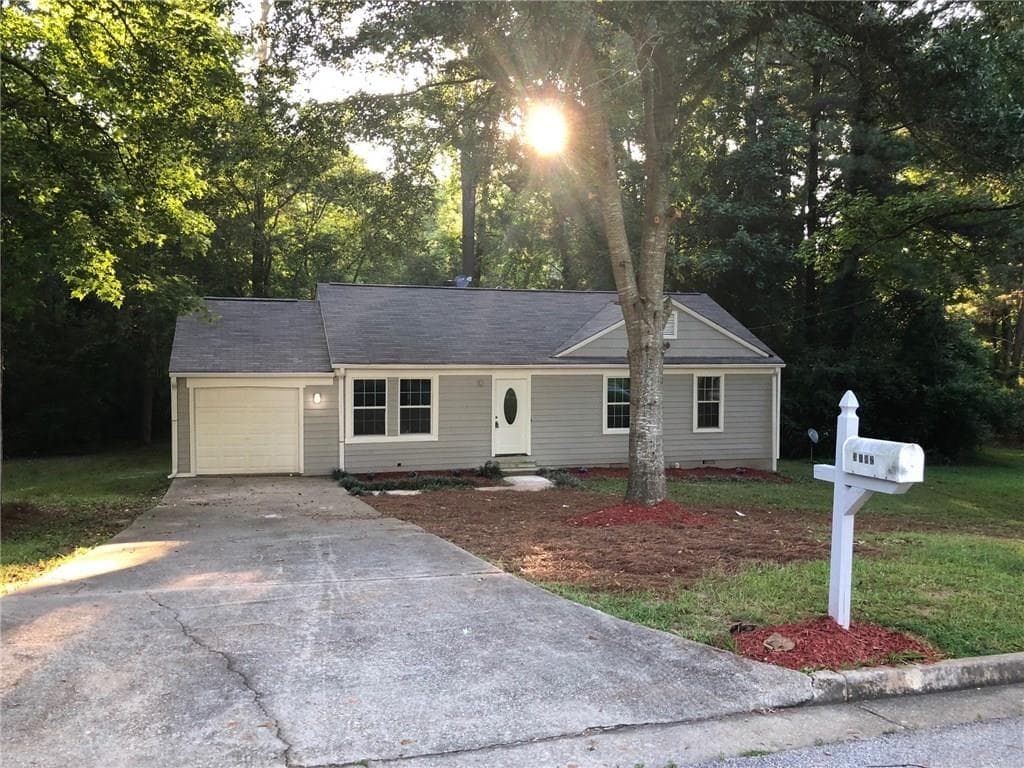 3182 Chippewa Drive, Rex, GA 30273 — most recent listing photo