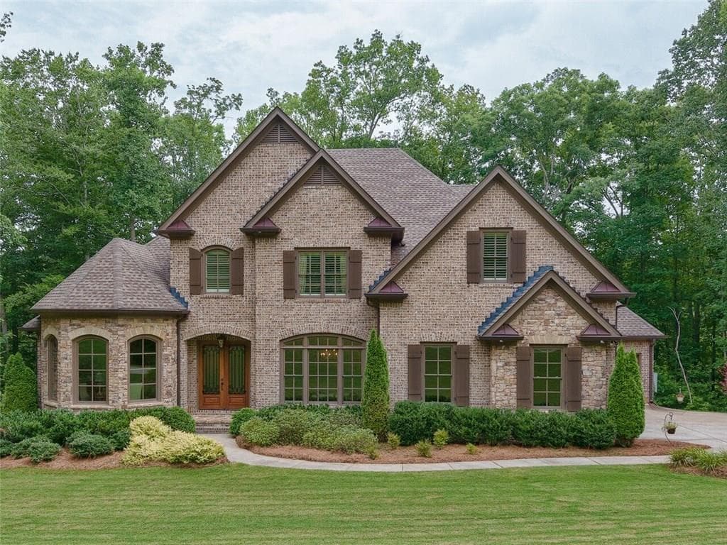 4005 Fouts Drive, Cumming, GA 30028 — most recent listing photo