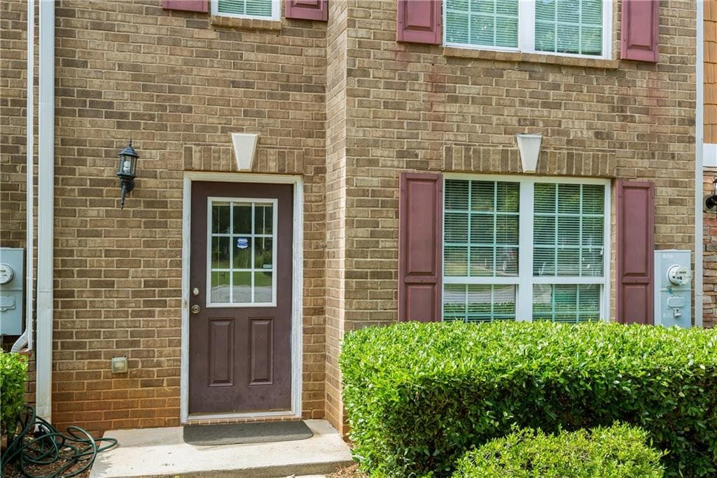 3 bedroom, 1,560 sq ft townhouse sold at 3431 Waldrop Trail, Decatur, GA 30034