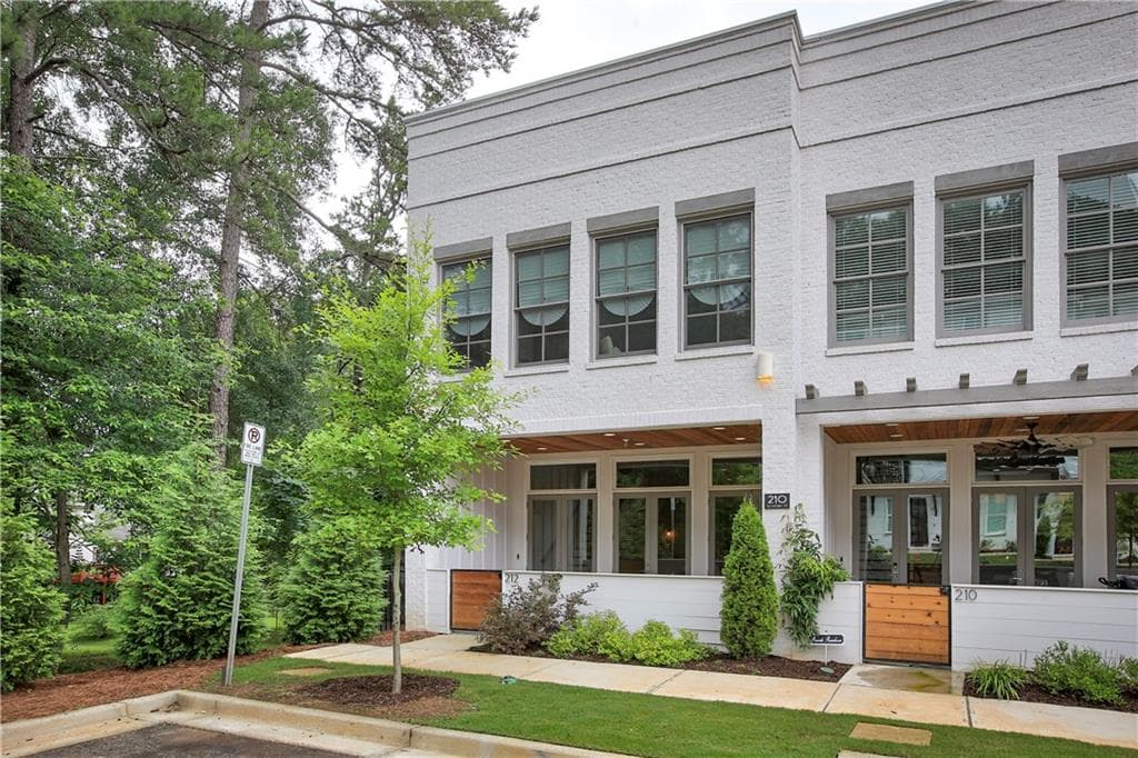 212 Sessions Street 212, Woodstock, GA 30188 — most recent listing photo