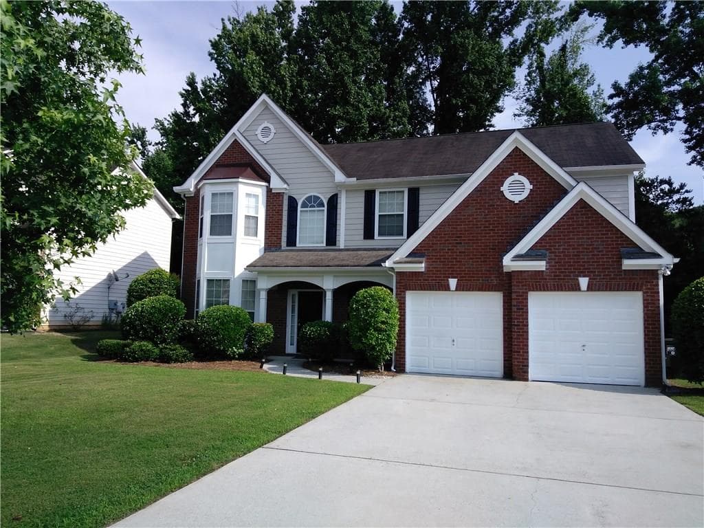 5 bedroom, 2,817 sq ft single family residence sold at 4895 Cascade Hills Circle, Atlanta, GA 30331