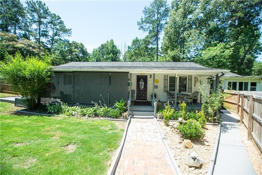 4 bedroom, 1,368 sq ft single family residence sold at 1140 Old Villa Rica Road, Dallas, GA 30157