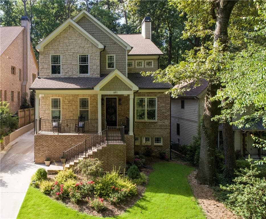 7 bedroom, 4,700 sq ft single family residence sold at 691 Norfleet Road, Atlanta, GA 30305