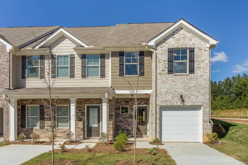 1593 Iris Walk 151, Jonesboro, GA 30238 — most recent listing photo