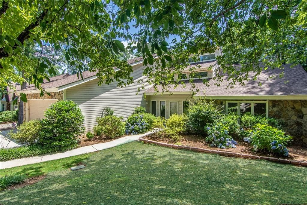 10295 Carleigh Lane, Roswell, GA 30076 — most recent listing photo