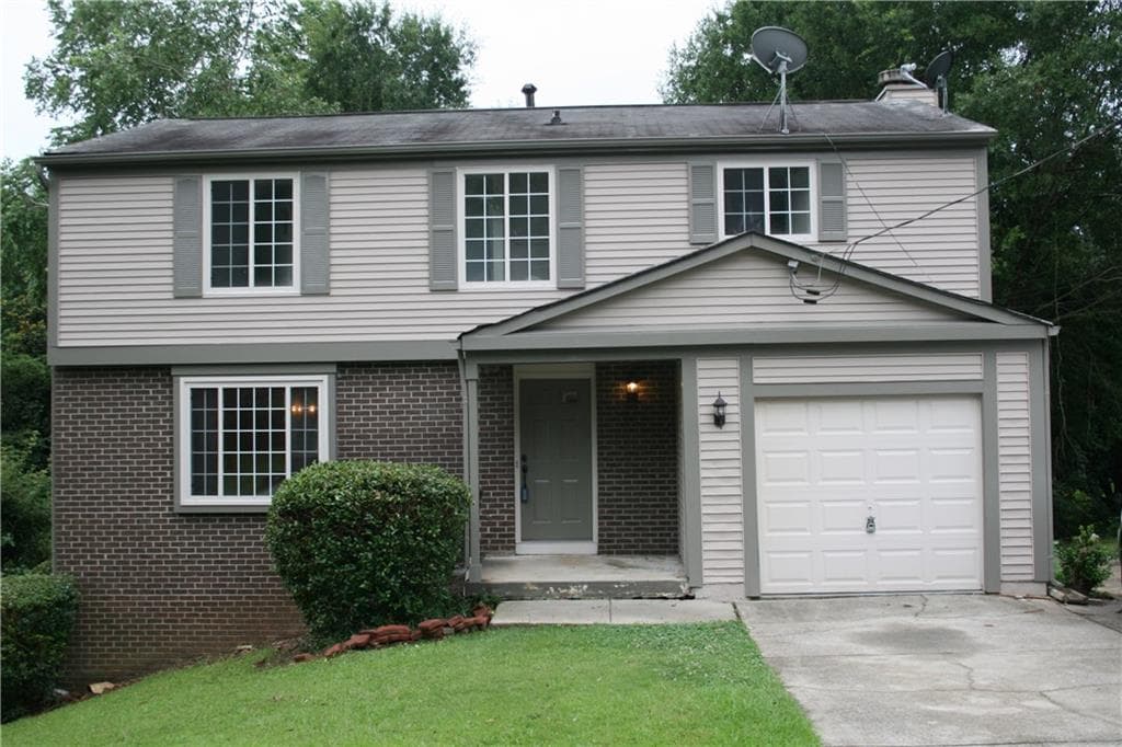 821 Sunfield Drive, Lilburn, GA 30047 — most recent listing photo
