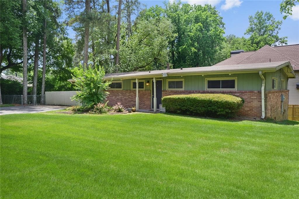 2657 E Drew Valley Road, Brookhaven, GA 30319 — most recent listing photo